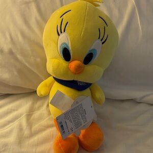 Yellow Tweety Bird Plush Toy new with tags from miniso has dust on nose